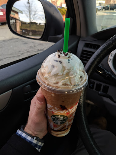 Coffee Shop «Starbucks», reviews and photos, 5811 Plank Rd, Fredericksburg, VA 22407, USA
