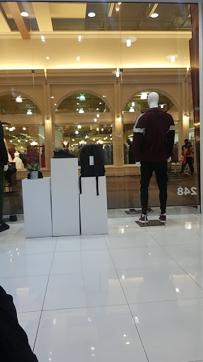 Shopping Mall «Grapevine Mills», reviews and photos, 3000 Grapevine Mills Pkwy, Grapevine, TX 76051, USA