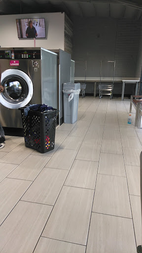 Laundromat «Love Laundry Howe/El Camino», reviews and photos, 2410 Howe Ave, Sacramento, CA 95825, USA