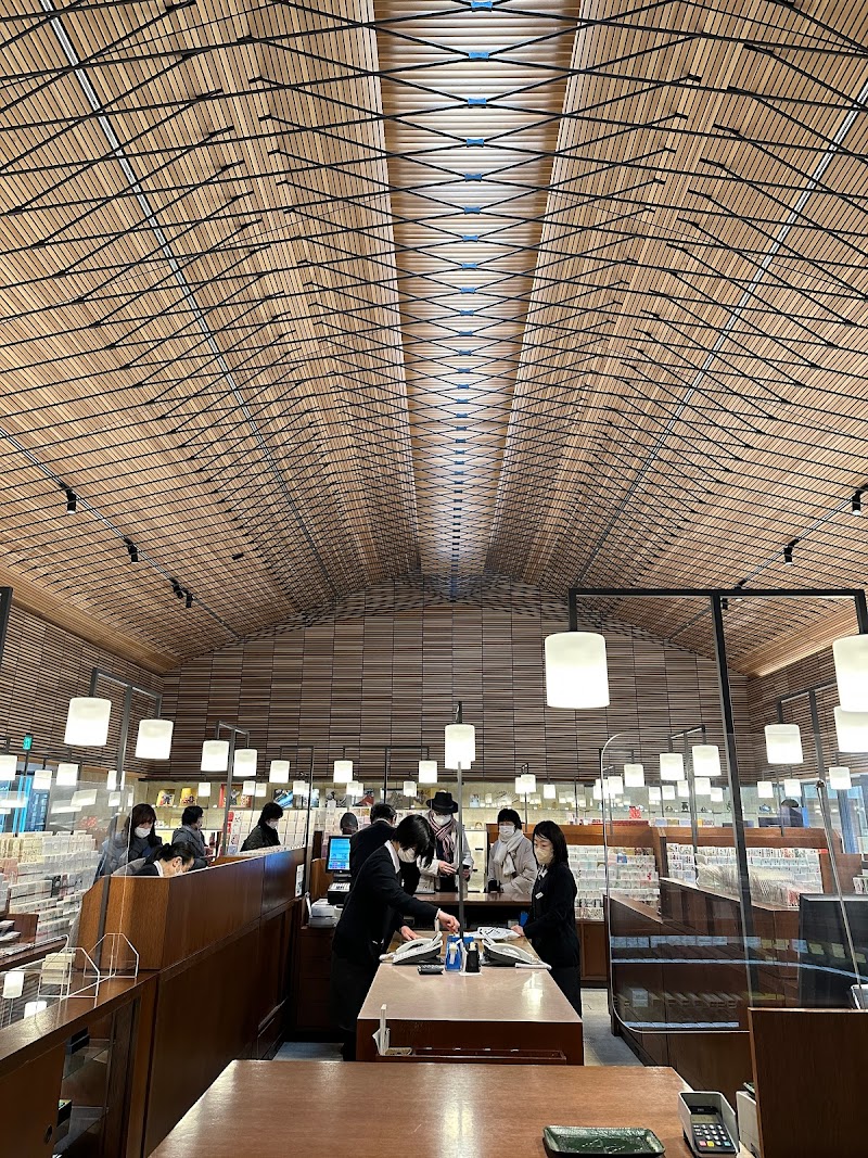 京都鳩居堂 本店