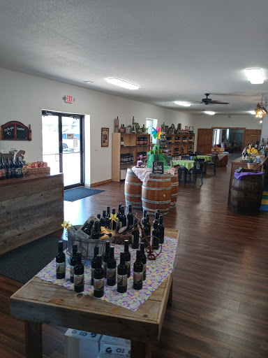 Winery «Wyldewood Cellars Tasting Room», reviews and photos, 32633 Grapevine Rd, Paxico, KS 66526, USA