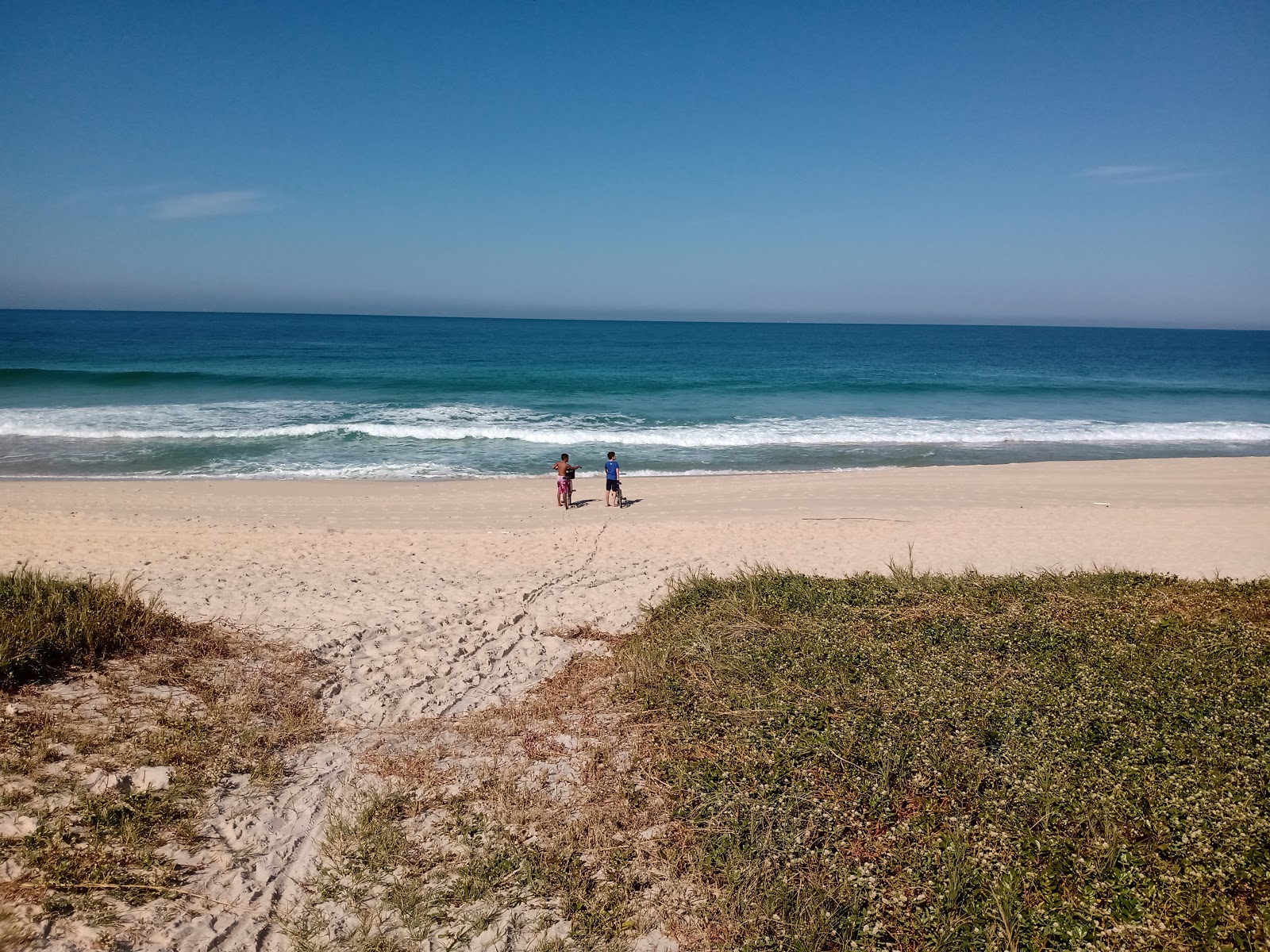 Foto von Praia da Sacristia wilde gegend