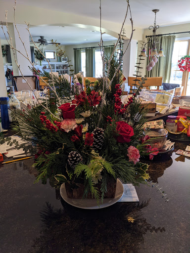 Florist «Lake Zurich Florist», reviews and photos, 34 E Main St, Lake Zurich, IL 60047, USA