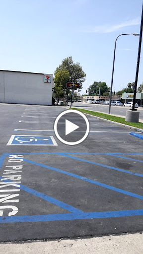 Donut Shop «Yum Yum Donuts», reviews and photos, 320 17th St, Santa Ana, CA 92706, USA