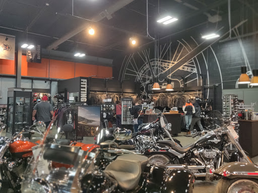 Motorcycle Dealer «Centennial Park Harley-Davidson», reviews and photos, 12477 Broad St SW, Pataskala, OH 43062, USA