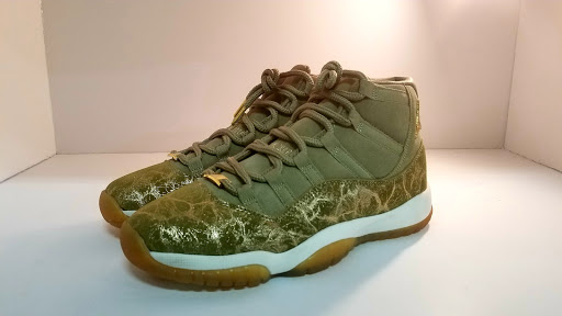 Shopping Mall «Mitchell Mall», reviews and photos, 1020 W Historic Mitchell St, Milwaukee, WI 53204, USA