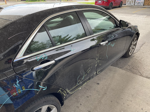 Auto Body Shop «Gerber Collision & Glass», reviews and photos, 801 N State St, Elgin, IL 60123, USA