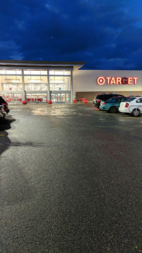 Department Store «Target», reviews and photos, 227 Highland Ave, Salem, MA 01970, USA
