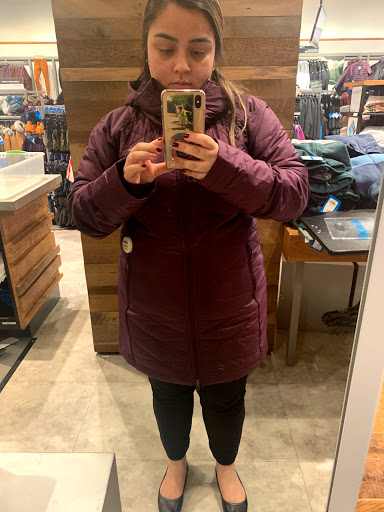 Sportswear Store «Columbia Sportswear», reviews and photos, 830 N Michigan Ave, Chicago, IL 60611, USA