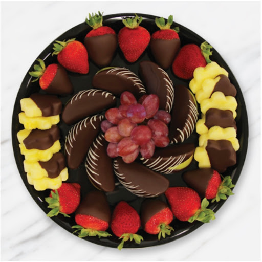 Gift Shop «Edible Arrangements», reviews and photos, 623 W Lancaster Ave, Wayne, PA 19087, USA