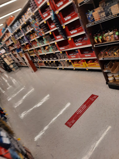 Supermarket «Giant», reviews and photos, 7142 Arlington Rd, Bethesda, MD 20814, USA