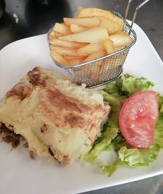Café de la Mairie à Marolles-en-Hurepoix