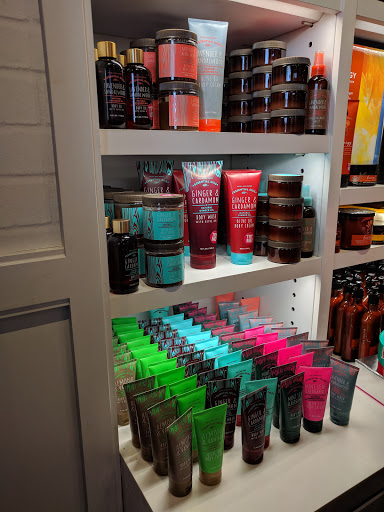 Beauty Supply Store «Bath & Body Works», reviews and photos, 2862 Town Center Blvd, Crestview Hills, KY 41017, USA