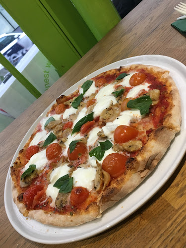 Reviews of Basilico Pizza Delivery Marylebone in London - Pizza