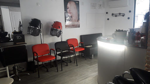 Perruqueria Enriqueta en Torà, Lleida