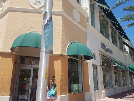 Drug Store «Walgreens», reviews and photos, 501 Collins Ave, Miami Beach, FL 33139, USA