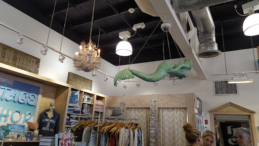 Vintage Anchor, 617 Boardwalk, Seaside Heights, NJ 08751, USA, 