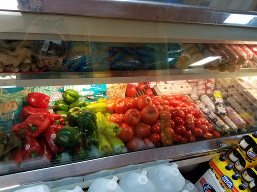 Canela Market