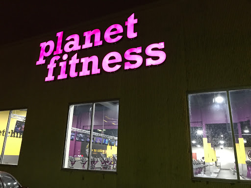 Gym «Planet Fitness», reviews and photos, 1750 S Hwy 36 Service Dr, Roseville, MN 55113, USA