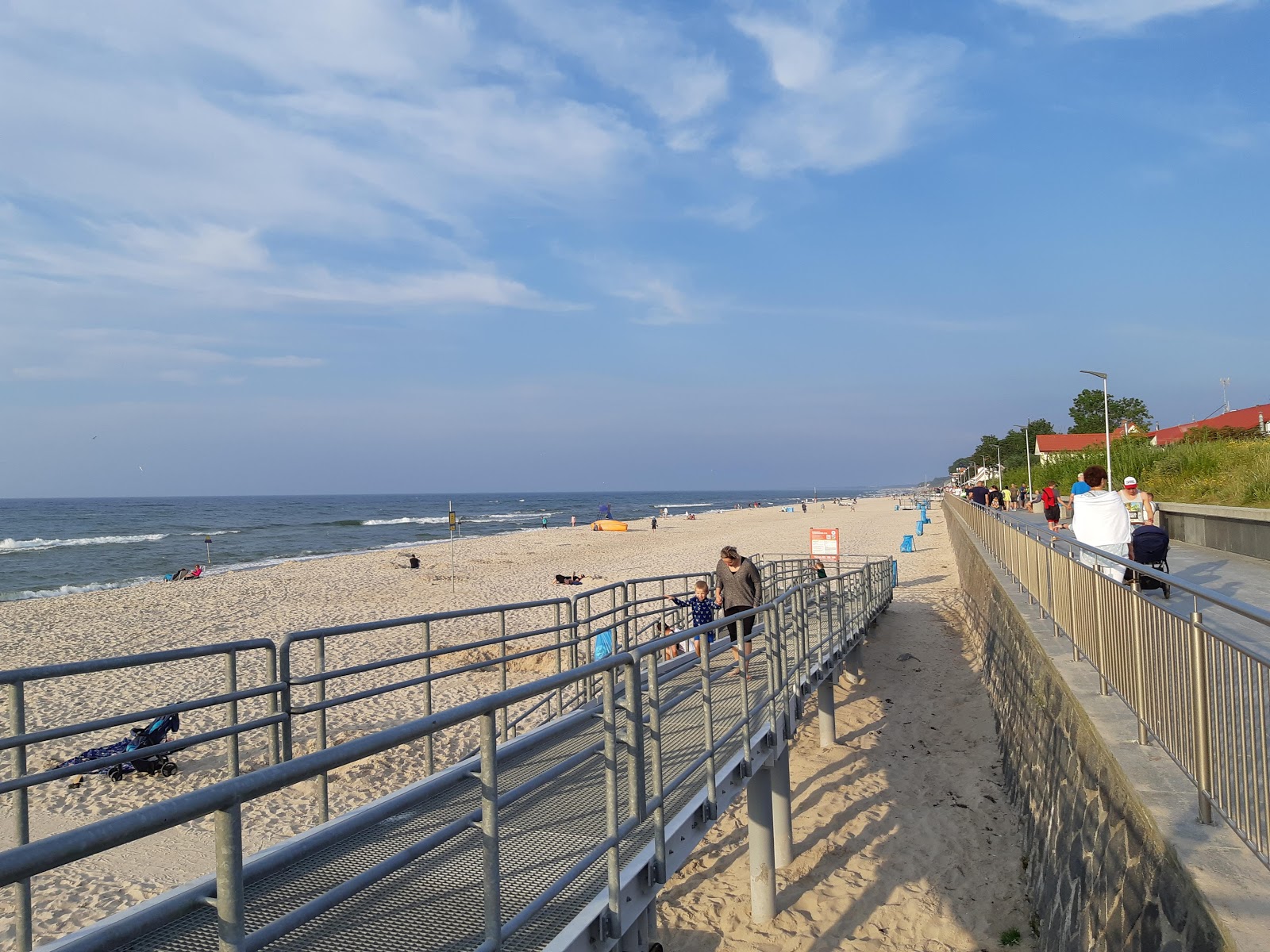 Foto av Sarbinowo Beach - rekommenderas för familjeresenärer med barn