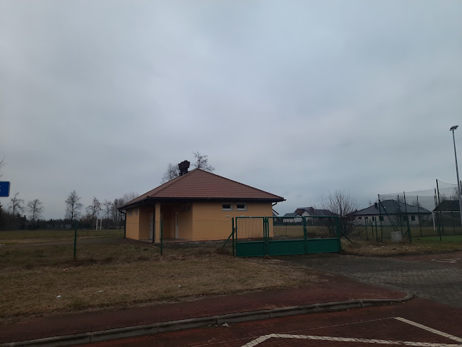 Opinie o Stadion Gminnego Klubu Sportowego Sompolno w Konin - Kompleks sportowy