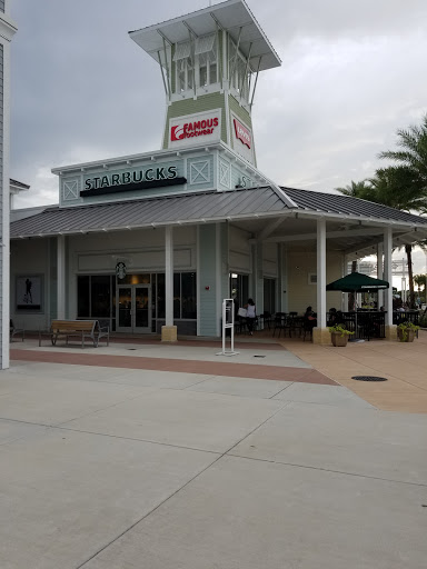 Coffee Shop «Starbucks», reviews and photos, 2300 Grand Cypress Dr #101, Wesley Chapel, FL 33544, USA