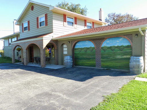 Winery «Sparkling Ponds Winery», reviews and photos, 10661 W Lake Rd, Ripley, NY 14775, USA