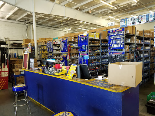 Auto Parts Store «NAPA Auto Parts - Macagah Automotive», reviews and photos, 5071 Dixie Hwy, Fairfield, OH 45014, USA