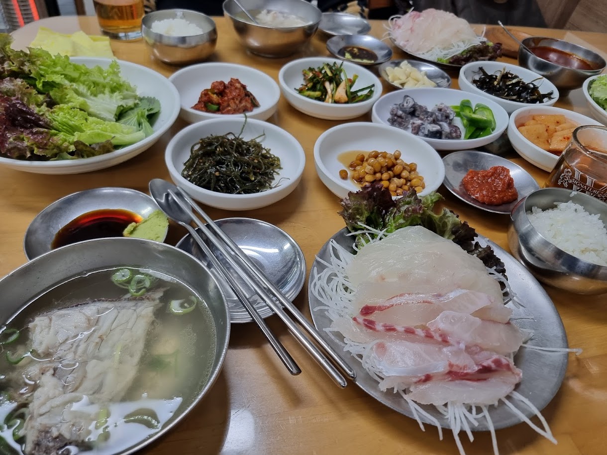 Busan Specialty Raw Fish Restaurant