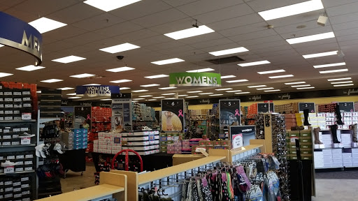 Shoe Store «Shoe Carnival», reviews and photos, 755 Elsinger Blvd, Conway, AR 72032, USA