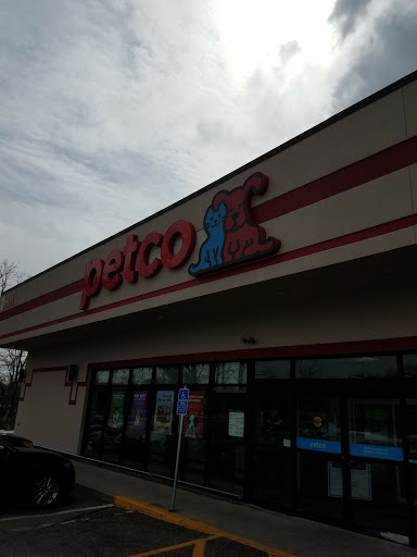 Pet Supply Store «Petco Animal Supplies», reviews and photos, 550 Providence Hwy, Dedham, MA 02026, USA