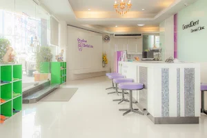 GrandDent Dental Chiang Mai image