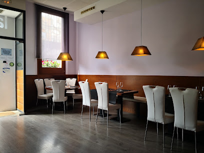 Restaurant La Raclette - Riera del Bisbe Pol, 104, 108, 08350 Arenys de Mar, Barcelona, Spain