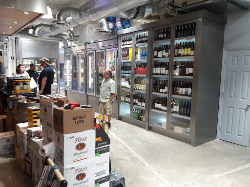Liquor Store «Triton Liquors Miami Beach», reviews and photos, 2897 Collins Ave, Miami, FL 33140, USA