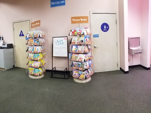 Book Store «Bookstar (Barnes & Noble)», reviews and photos, 8650 Genesee Ave, San Diego, CA 92122, USA