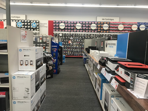 Office Supply Store «Staples», reviews and photos, 2460 17th Ave, Santa Cruz, CA 95062, USA