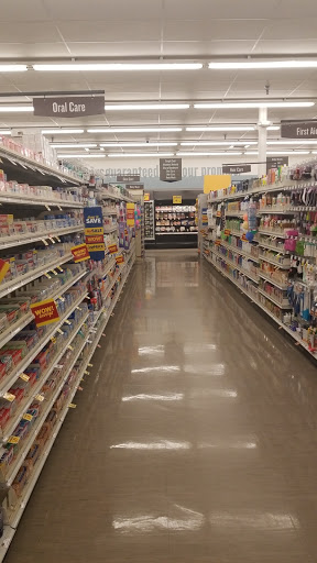 Grocery Store «Food Lion», reviews and photos, 15432 Rogers Clark Blvd, Bowling Green, VA 22427, USA