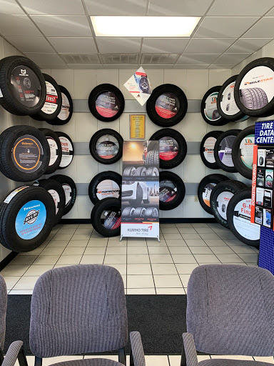 Auto Repair Shop «Western Tire & Auto», reviews and photos, 668 Jungermann Rd, St Peters, MO 63376, USA