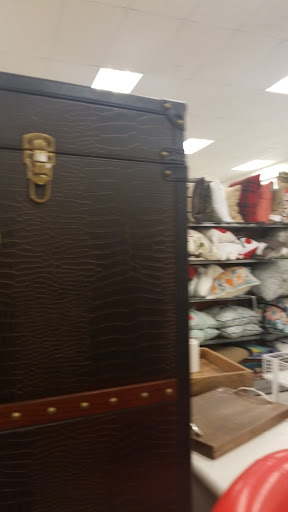 Department Store «T.J. Maxx», reviews and photos, 865 Bridgeport Ave, Shelton, CT 06484, USA