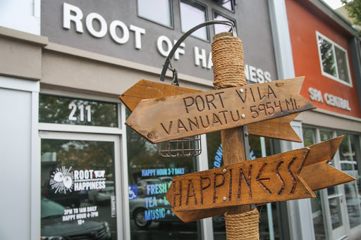 Cafe «Root of Happiness Kava Bar - Davis», reviews and photos, 211 F St, Davis, CA 95616, USA