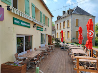 Atmosphère du Restaurant L'auberge Du Crescent à Marigny-l'Église - n°2