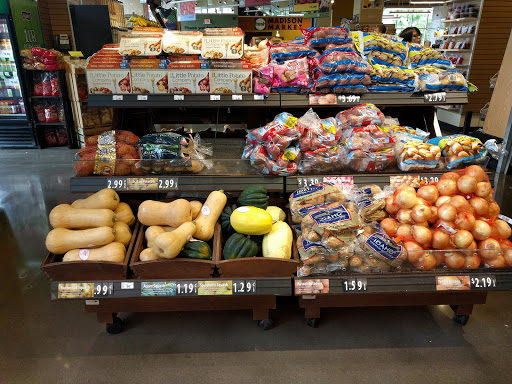 Supermarket «Fresh Madison Market», reviews and photos, 703 University Ave, Madison, WI 53715, USA