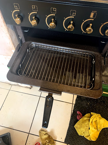 Comments and reviews of GOVENOR OVEN CLEANING