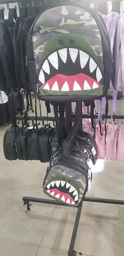 Department Store «Saks OFF 5TH», reviews and photos, 1650 Premium Outlet Blvd #1600, Aurora, IL 60502, USA