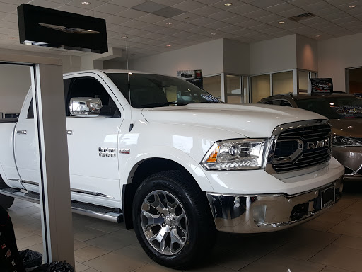 Car Dealer «Safford Chrysler Jeep Dodge Of Fredericksburg», reviews and photos, 5202 Jefferson Davis Hwy, Fredericksburg, VA 22408, USA