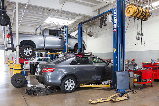 Toyota Dealer «Folsom Lake Toyota», reviews and photos, 12747 Folsom Blvd, Folsom, CA 95630, USA