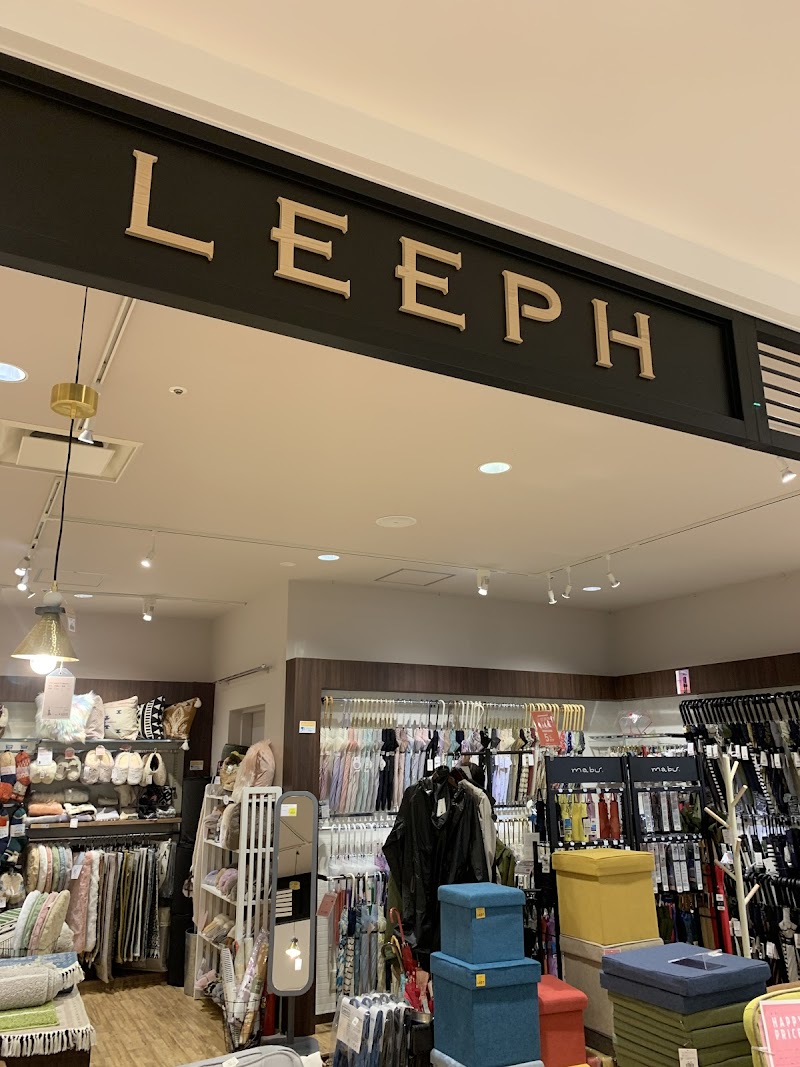 LEEPH モザイクモール港北店