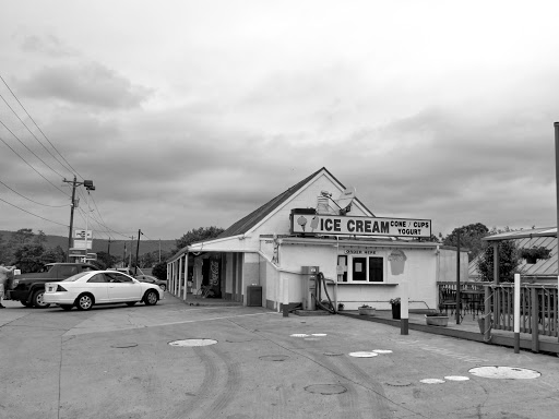 Gas Station «Newstar Market Inc», reviews and photos, 2936 John Marshall Hwy, Strasburg, VA 22657, USA