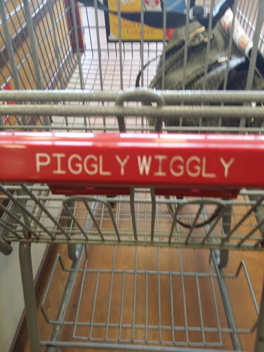 Grocery Store «Piggly Wiggly», reviews and photos, 122 US-17 BUS, Surfside Beach, SC 29575, USA