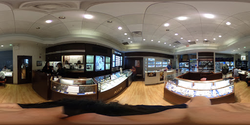 Jeweler «Martinique Jewelers», reviews and photos, 750 7th Ave, New York, NY 10019, USA